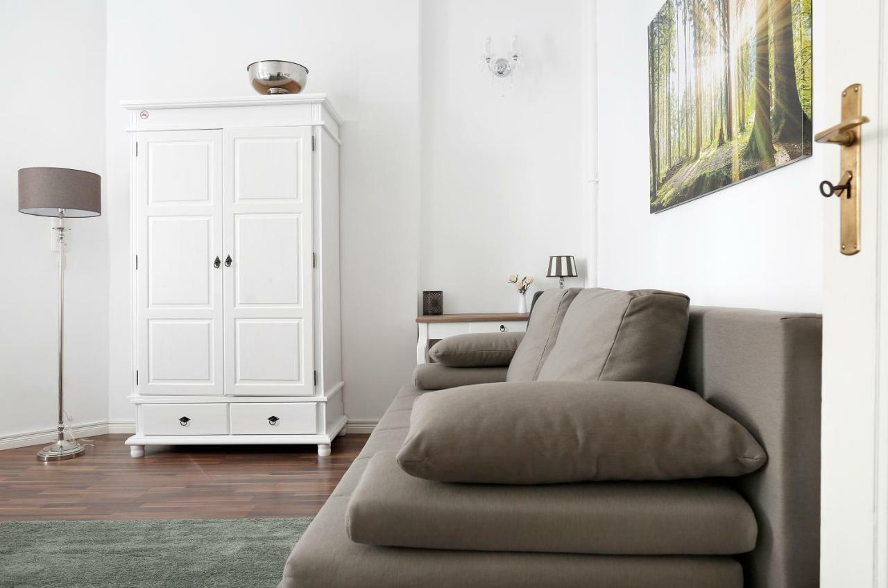 Droy By Rockchair Apartments L Superhost Status L 2 Bedroom Boxspringbeds Next To Center "Kurfuerstendamm" - Cozy Family & Business Flair Welcomes You! Berlin Dış mekan fotoğraf