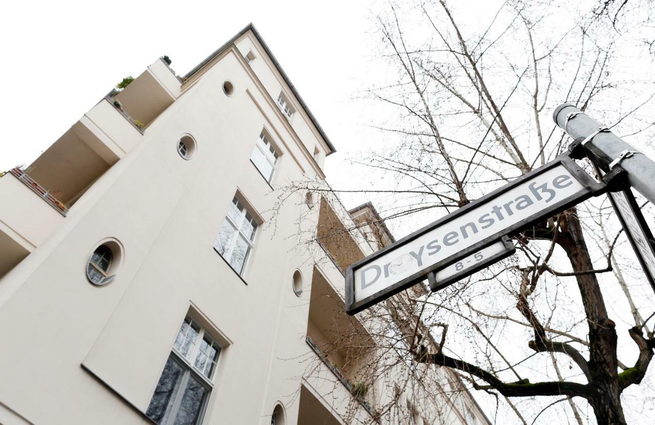 Droy By Rockchair Apartments L Superhost Status L 2 Bedroom Boxspringbeds Next To Center "Kurfuerstendamm" - Cozy Family & Business Flair Welcomes You! Berlin Dış mekan fotoğraf